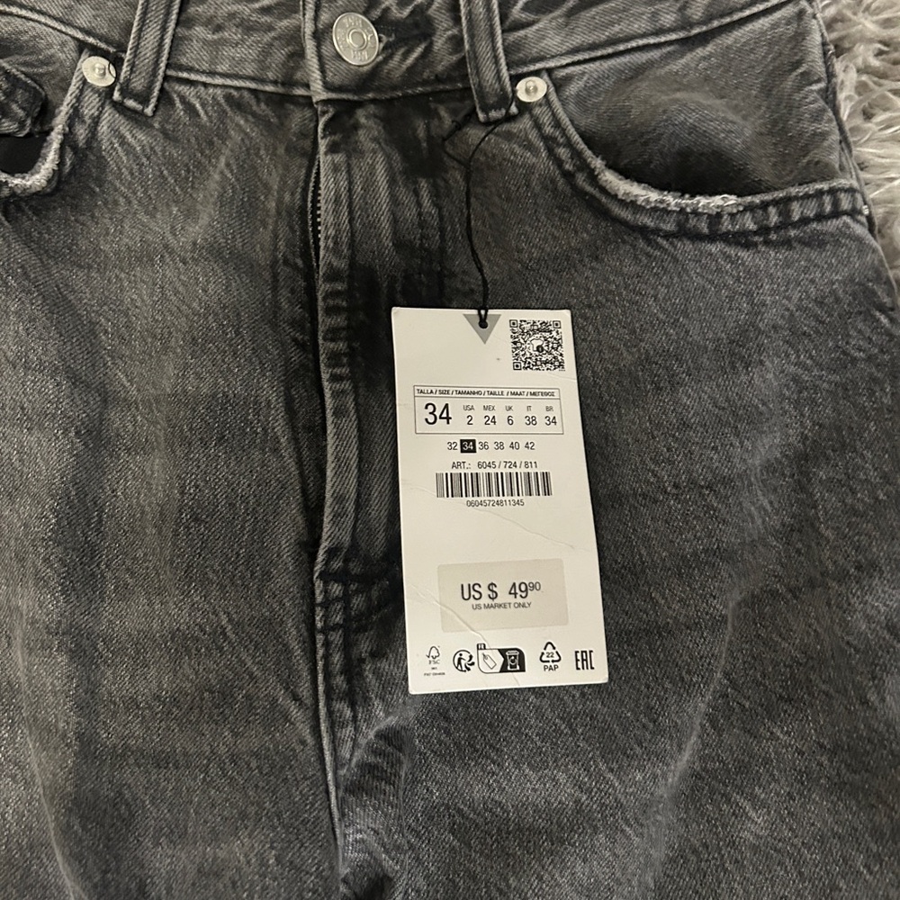 Zara Women's Straight Leg Jeans - Picture 2 of 6